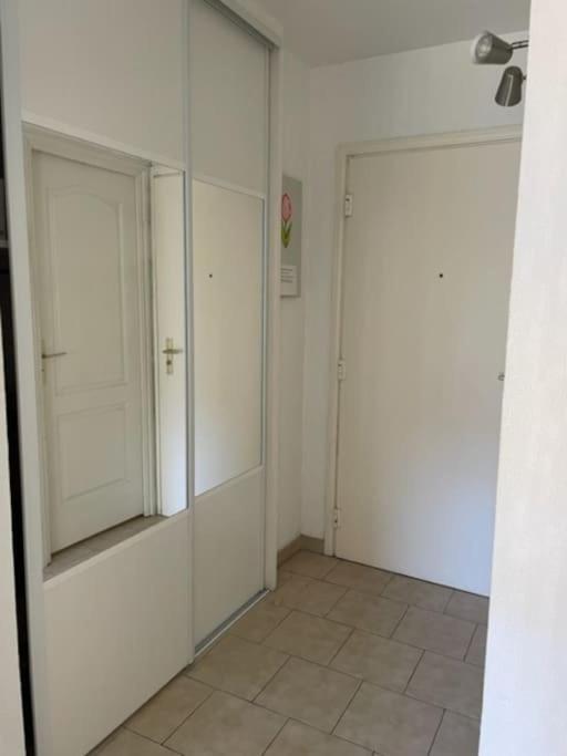 Bel Appartement Proche Du Port Sanary-sur-Mer Exterior foto